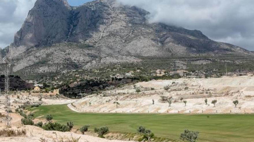 El grupo ecologista Xoriguer presenta alegaciones contra el futuro campo de golf