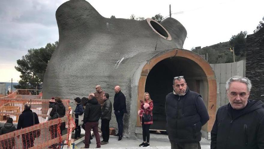 Ferran Adrià en una recent visita al futur equipament