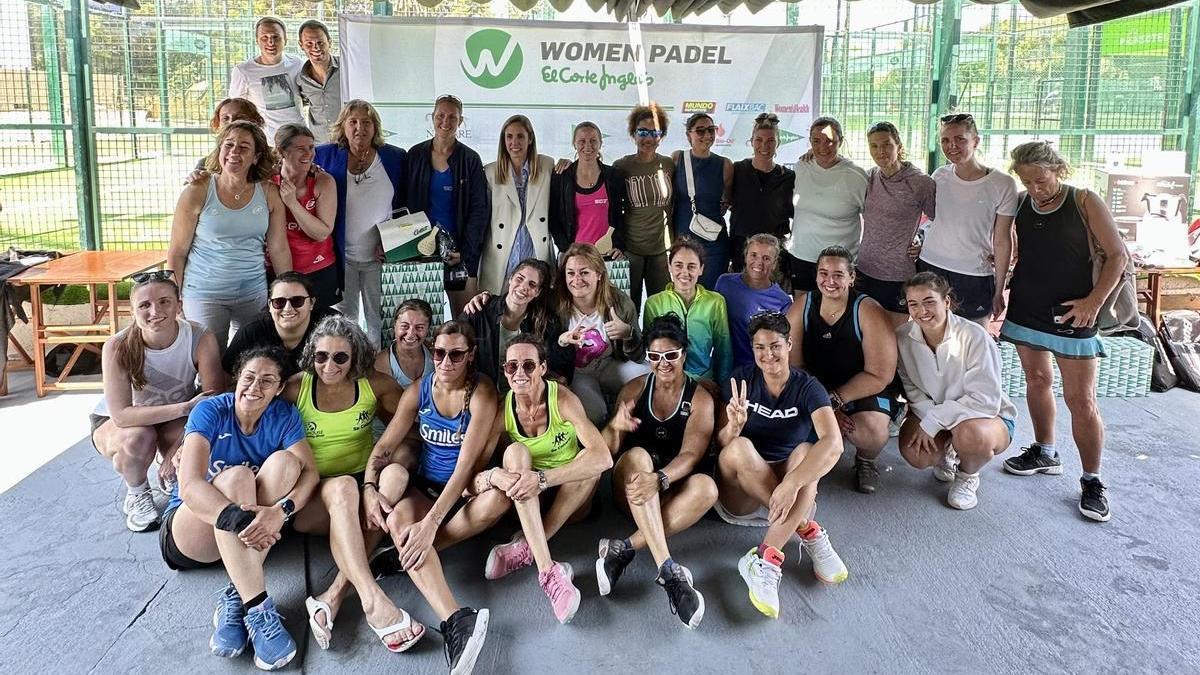 Entrega de premios del torneo Women Padel El Corte Inglés