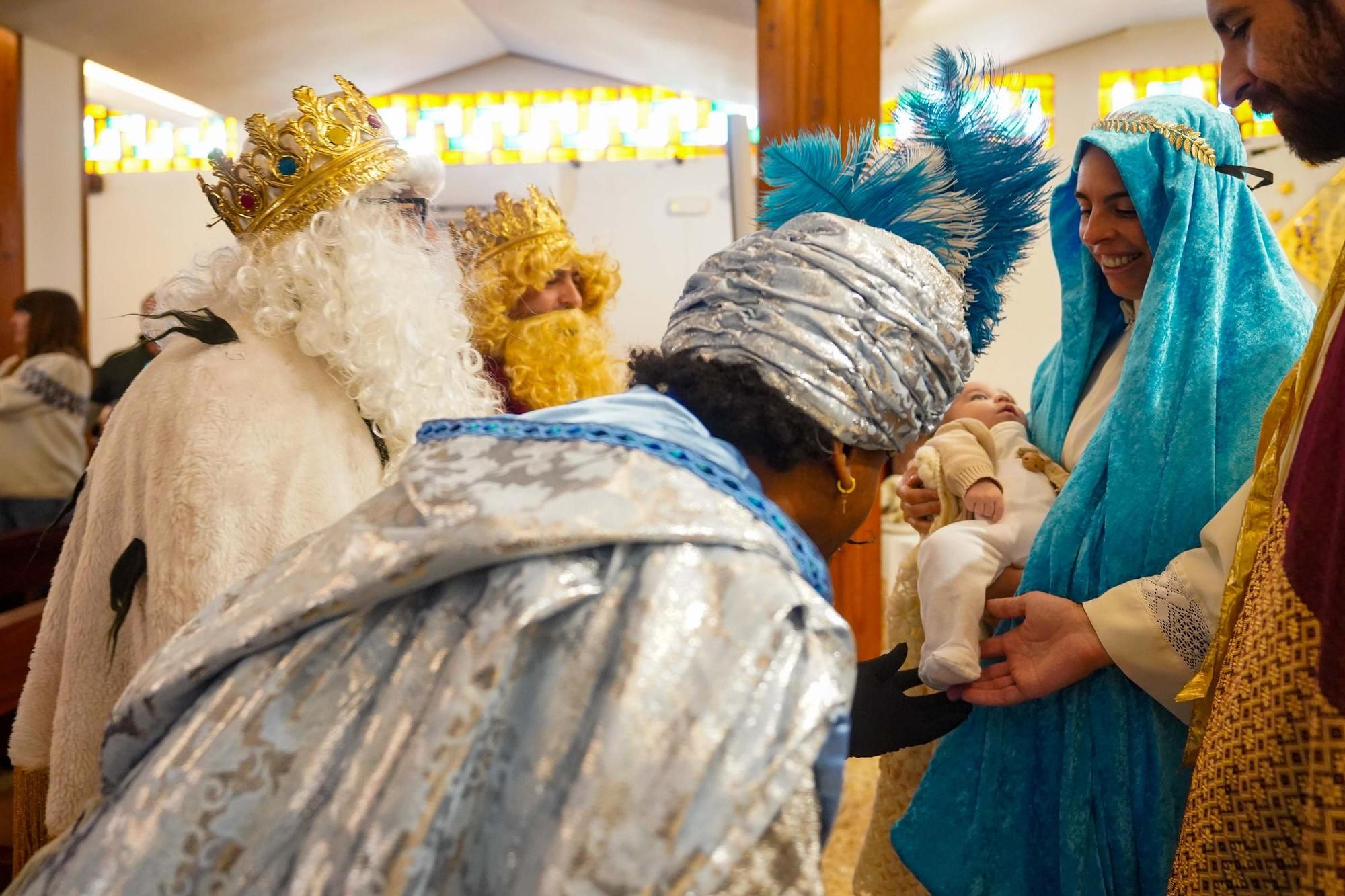 Cabalgata de Reyes en Jesús y Puig d'en Valls (2024)