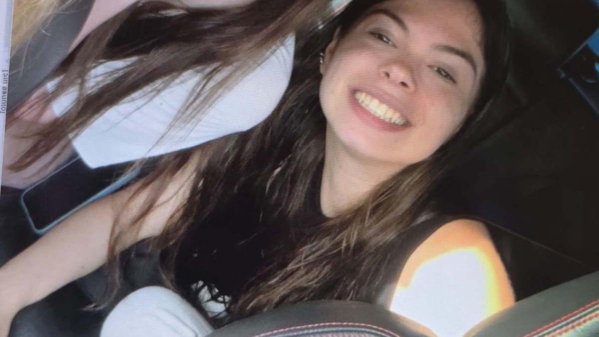 Adriana, la menor de 14 años desaparecida en Ordes (A Coruña), en una imagen difundida por la Guardia Civil a petición de la familia.