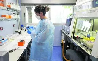 Los médicos urgen más vacunas para frenar la viruela del mono
