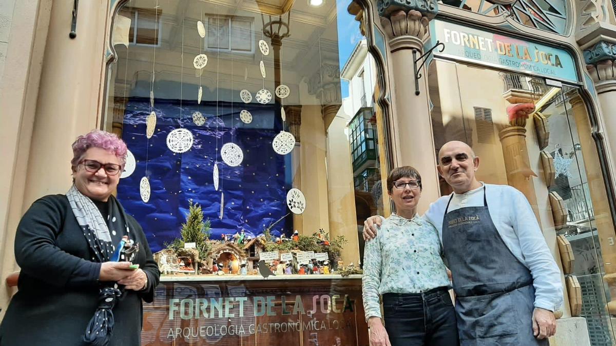 El Fornet de la Soca exhibe en Can Corbella un belén por el pequeño comercio y los artesanos