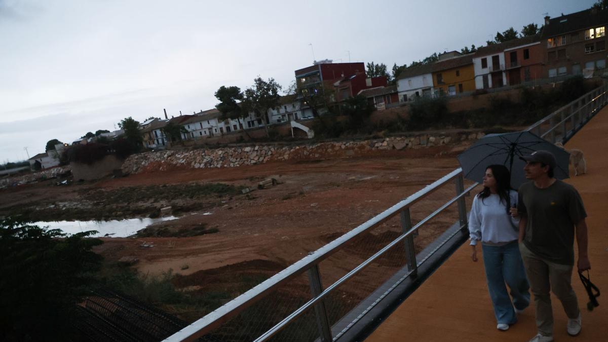 TEMPORAL EN VALENCIA | Máxima alerta ante un episodio de fuertes lluvias que suspende clases y cancela trenes