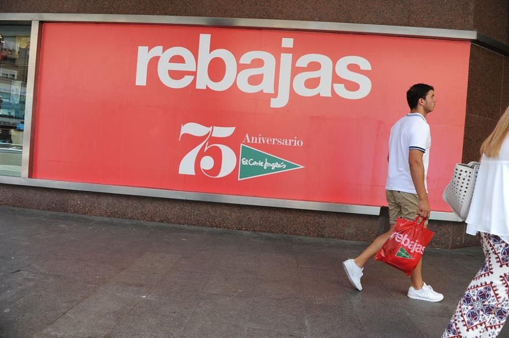 Comienzan las rebajas en Murcia