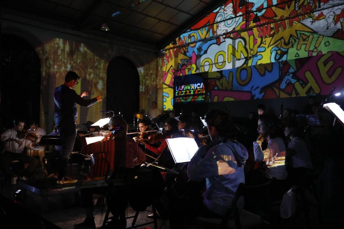 Oviedo. LA FAVRICA. Presentación y ensayo del concierto de banas sonoras del encuentro LA FAVrica, en el marco de la capitalidad Cultural Oviedo. LA FAVRICA. Presentación y ensayo del concierto de banas sonoras del encuentro LA FAVrica, en el marco de la capitalidad Cultural