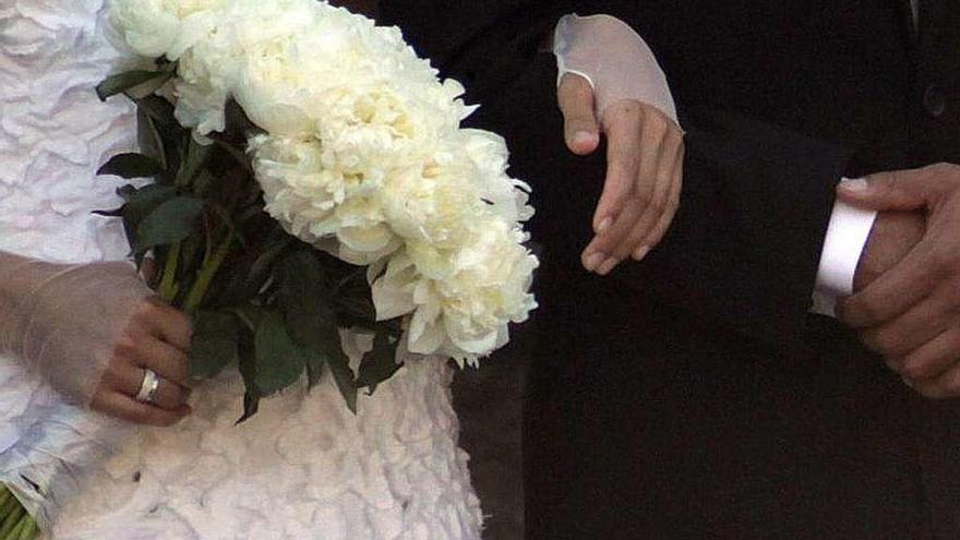 Una pareja tras su boda. // Bernabé/Luismy