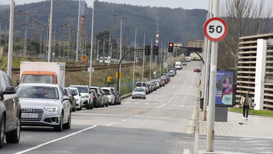 La Calzada pide definir el impacto &quot;en el día a día&quot; de ser zona de bajas emisiones