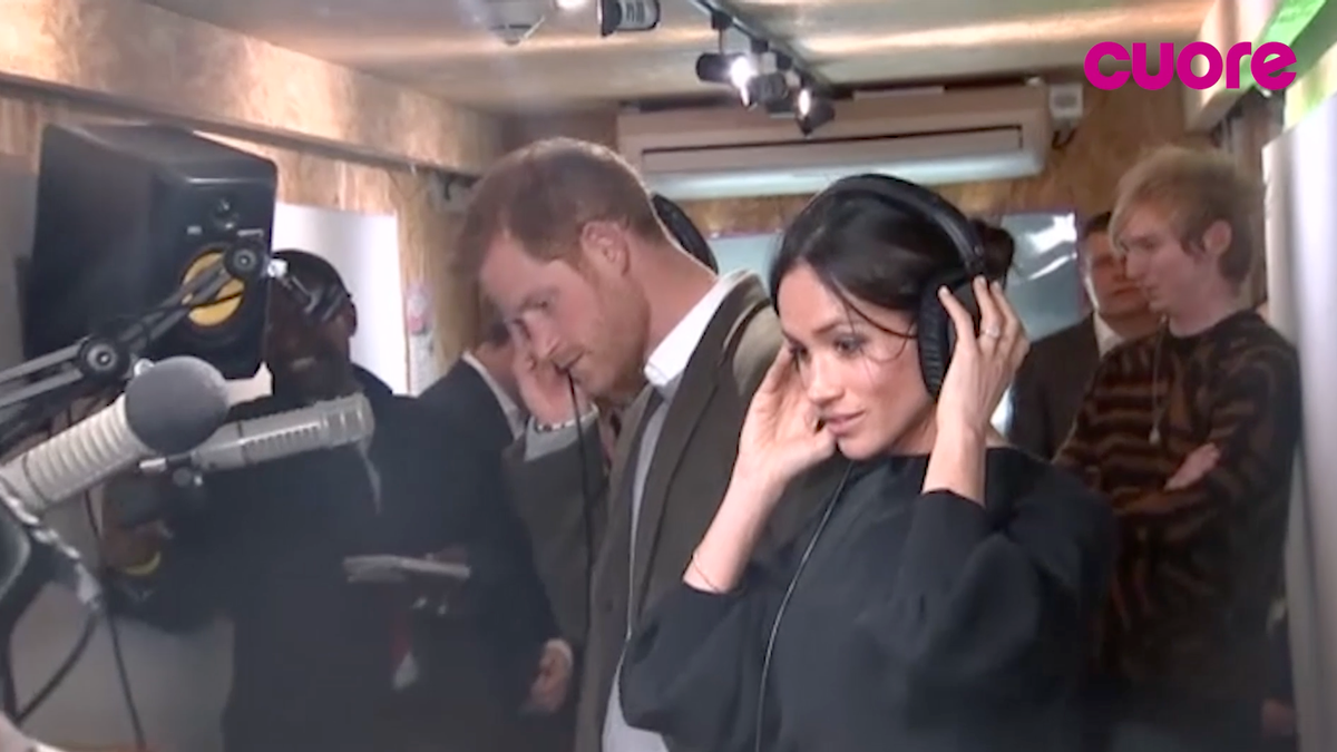 meghan y Harry en la radio