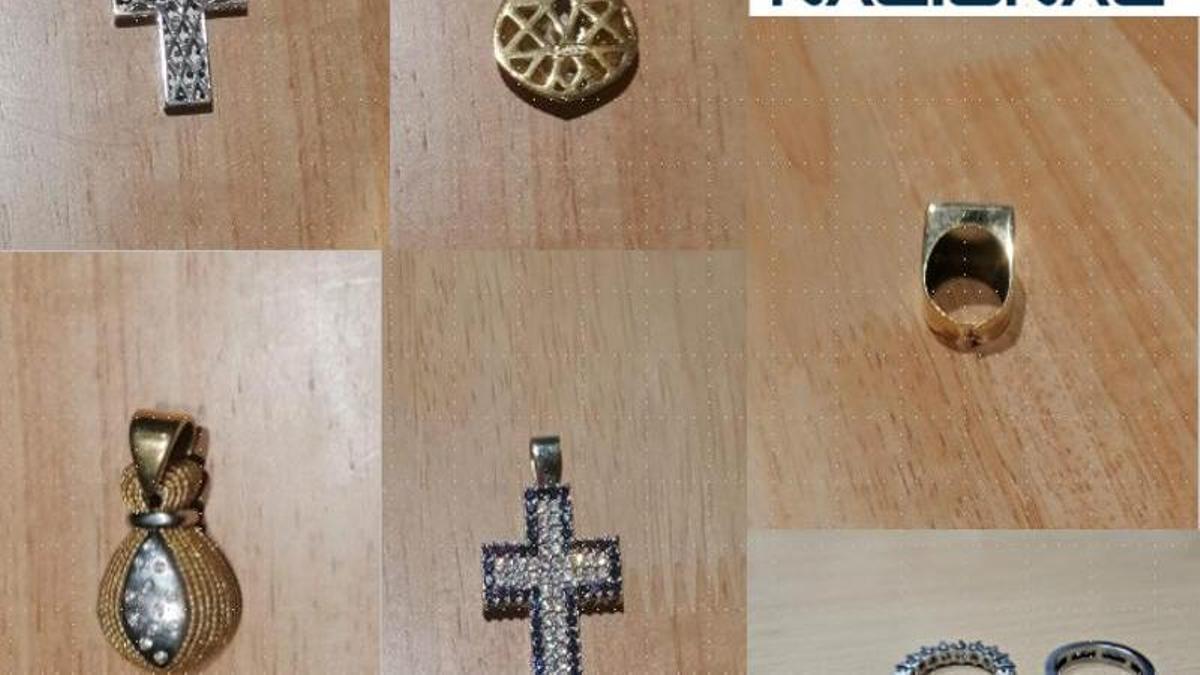 Las joyas interceptadas.