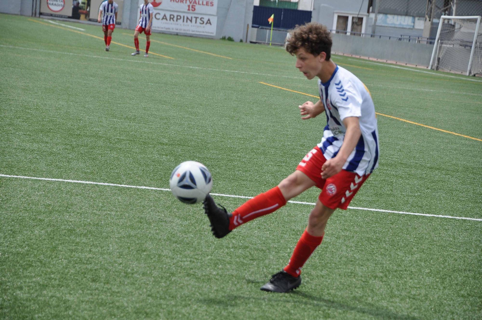 Todas las fotos de la última jornada de fútbol base en Ibiza (8 y 9 de mayo)