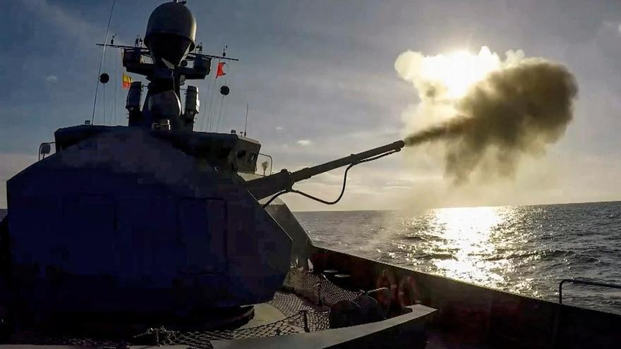 Rusia retira al grueso de su flota en Crimea ante los crecientes ataques de Ucrania