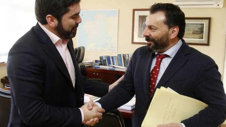 Rodríguez y Ferreira, ayer en la reunión en Santiago.