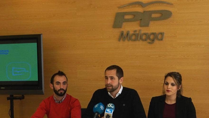 Una imagen de la rueda de prensa de las Nuevas Generaciones del PP.