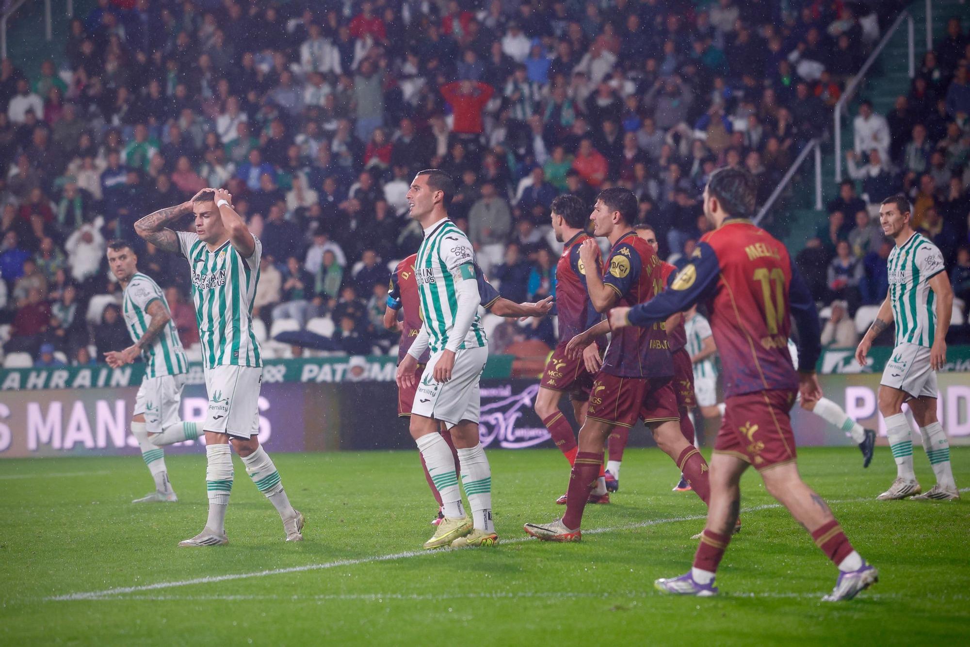Córdoba CF-Deportivo de la Coruña | Las imágenes del partido de LaLiga Hypermotion