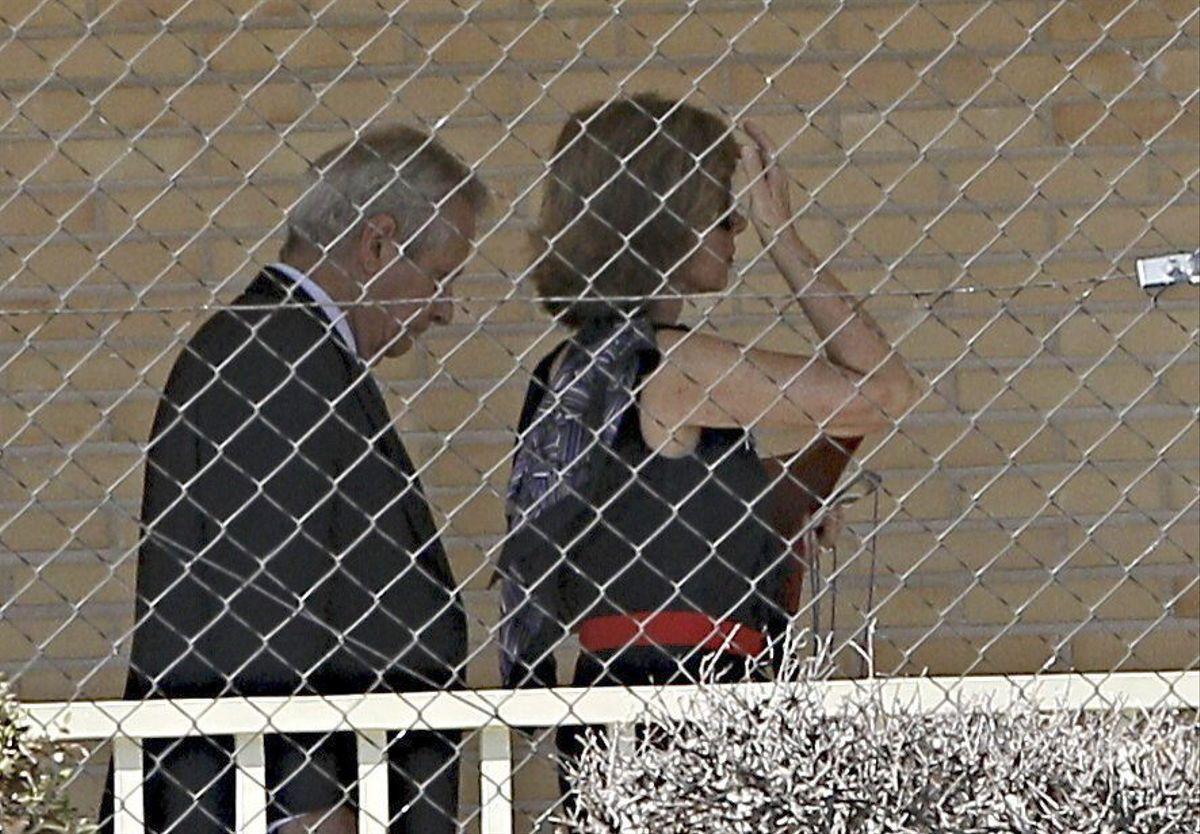 El abogado Javier Gómez de Liaño en septiembre de 2013 visita en prisión a Luis Bárcenas.