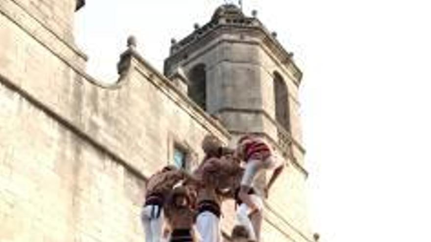 Els castellers de les Gavarres celebren el seu segon aniversari