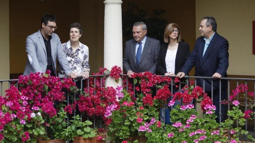 La Fiesta de los Patios tendrá cine, escultura, teatro y poesía