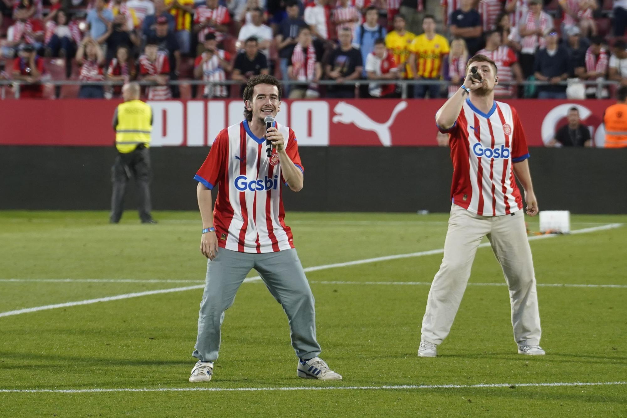 El Girona celebra la permanència amb el públic de l'estadi de Montilivi