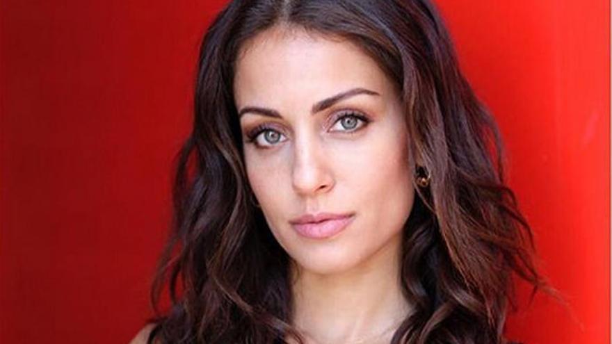 Hiba Abouk cambia de look