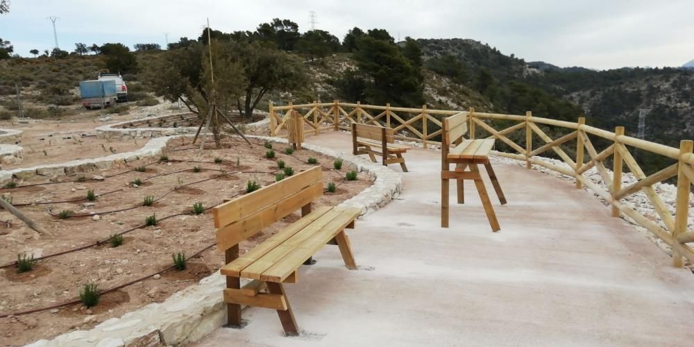 Nuevo mirador de La Carrasqueta