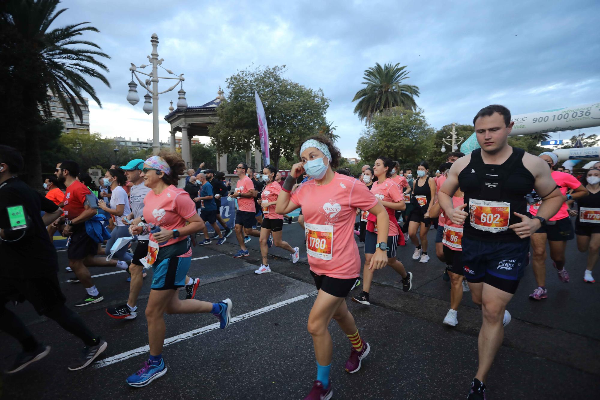 Búscate en la carrera contra el cáncer de València