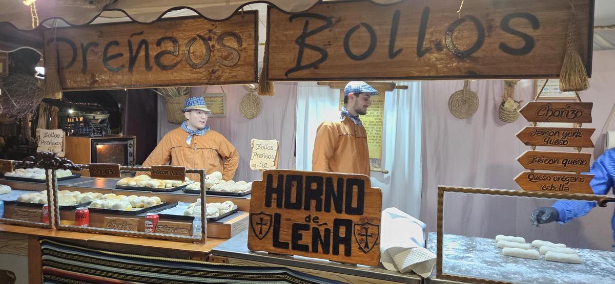 Russafa vibra con el Mercado Tradicional de San Blas de la falla Clero Russafa vibra con el Mercado Tradicional de San Blas de la falla Clero