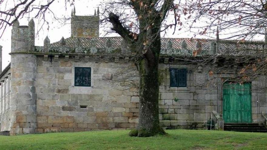 El Pazo de Borraxeiros es el mejor conservado de Agolada y tiene sus raíces en una fortaleza medieval destruida en 1467.  // Bernabé/Javier Lalín