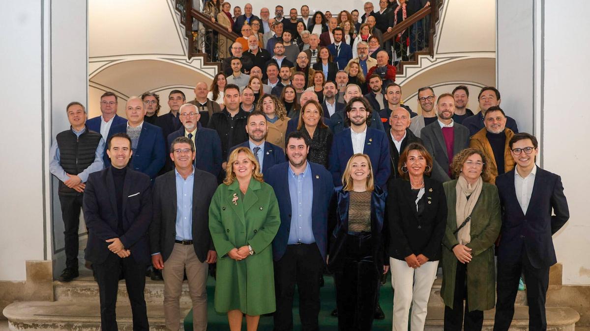 Reunión de alcaldes y concejales independientes, en la Diputación de Valencia.