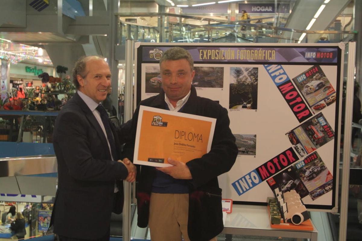 Última entrega de premios del concurso de fotografia de Infomotor, donde Jesús Ordóñez fue finalista.