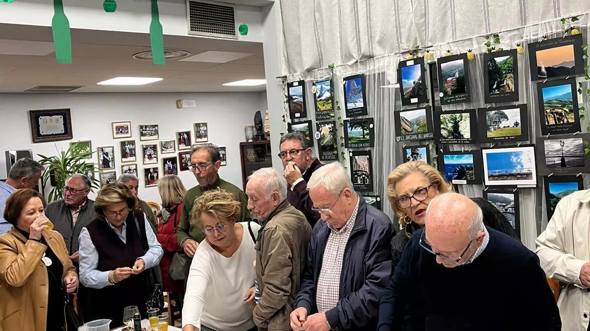 Concurso literario, sidra dulce, gaita...Alcalá también celebra su amagüestu