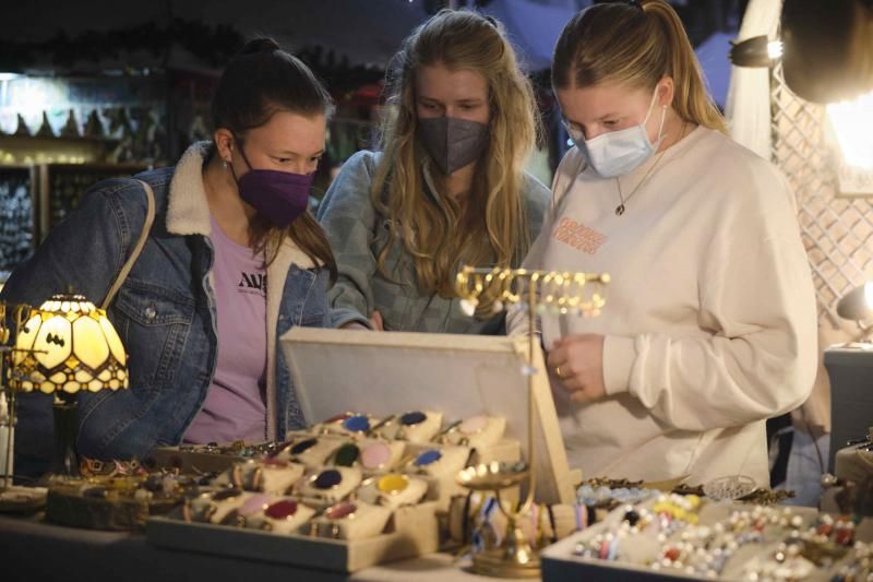 Mercadillo de Navidad en la plaza de España