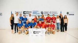 Els equips d’Amparo i Iván s’emporten el Trofeu Gregori Maians d’Oliva