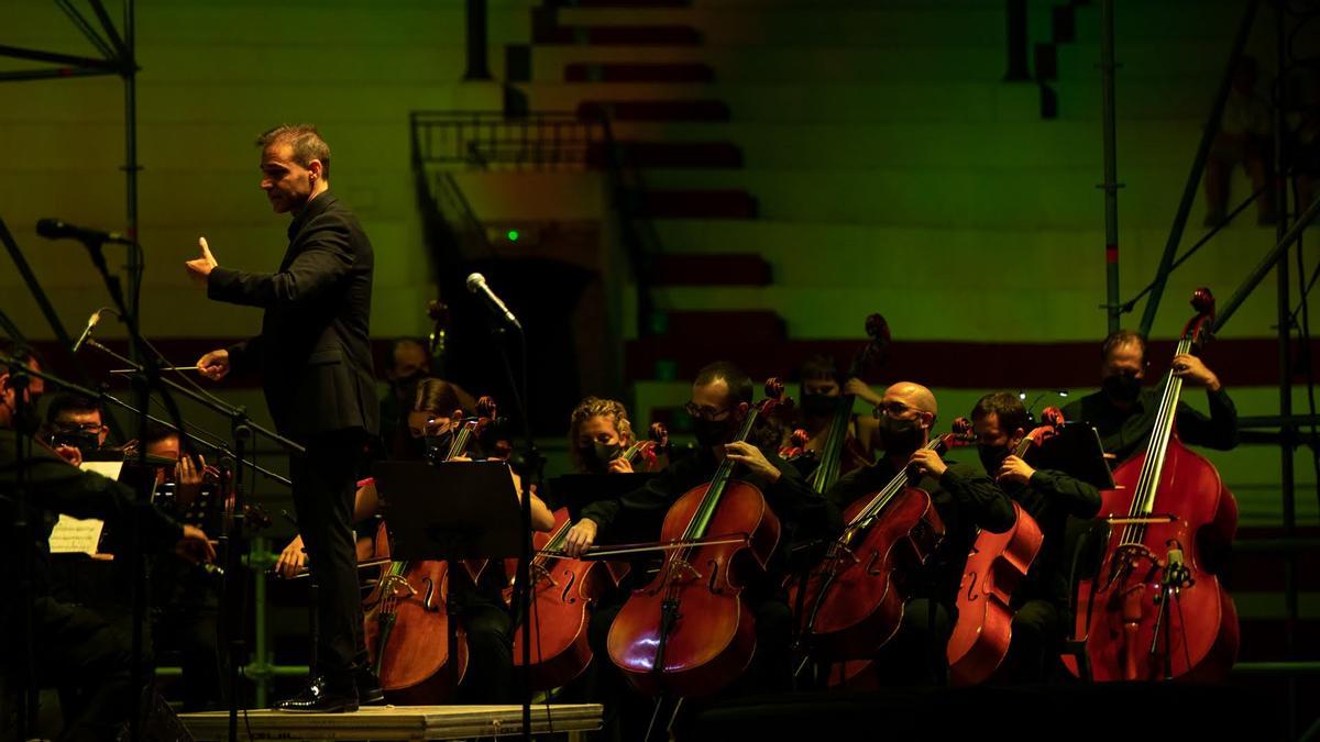 La orquesta sonó a las mil maravillas. Forman parte varios intérpretes de la Marina Alta
