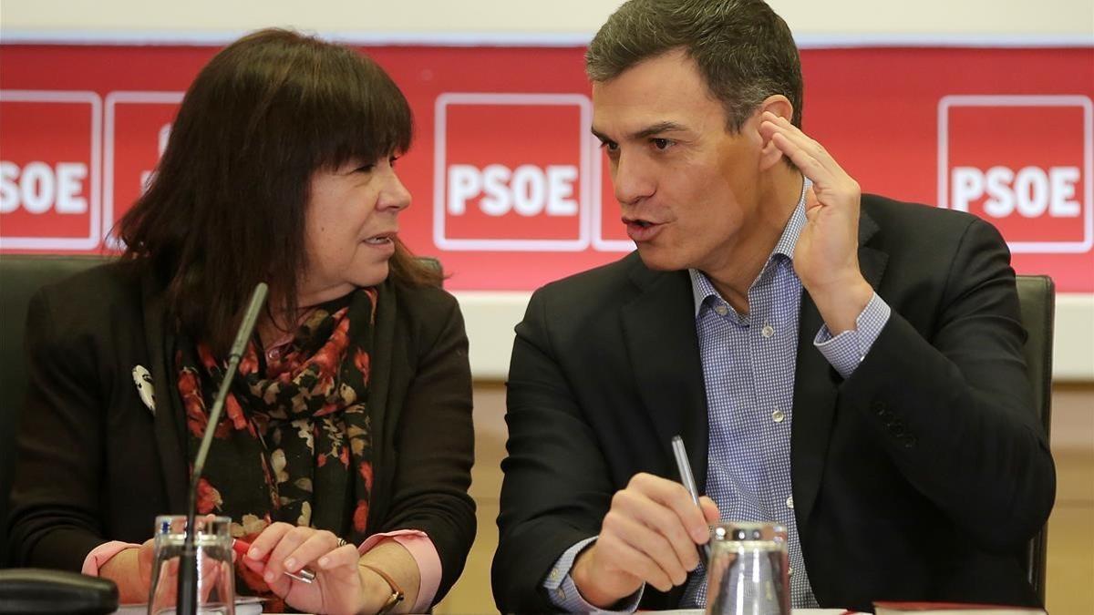 Pedro Sánchez en la reunión de la ejecutiva federal del PSOE