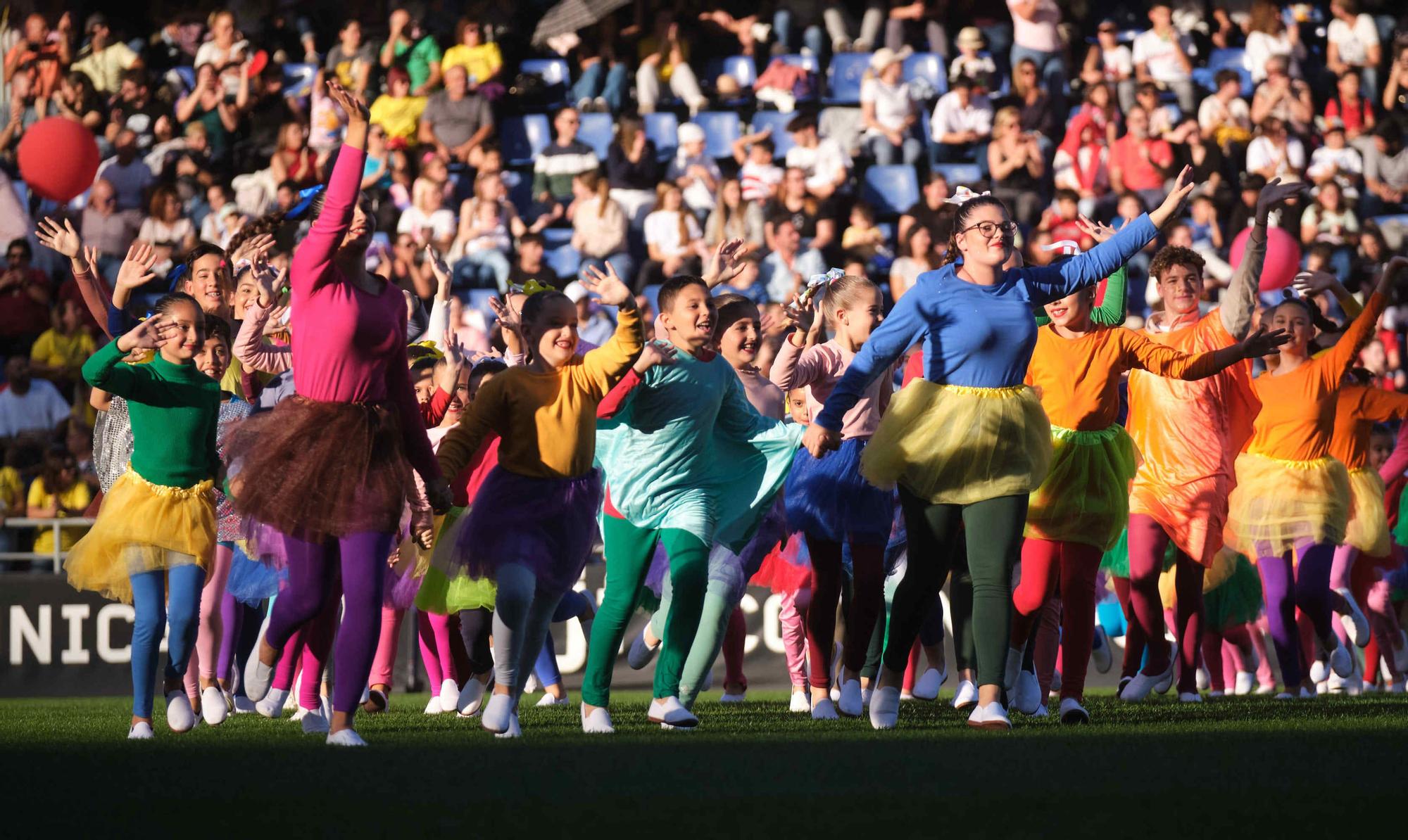 Espectáculo de los Reyes Magos en el Estadio Heliodoro Rodríguez López