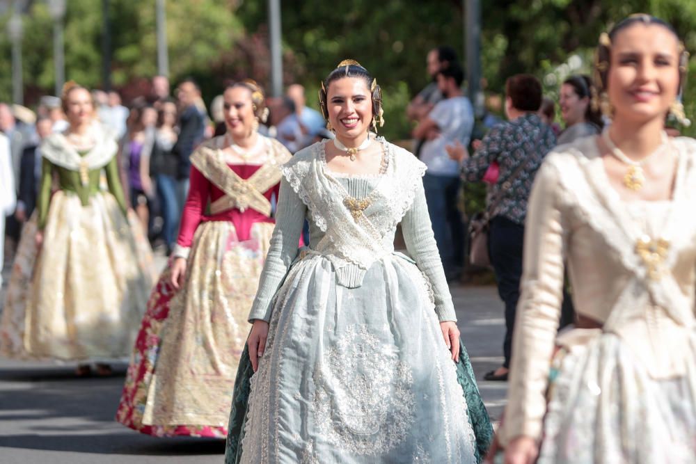 Homenaje a la Senyera de la agrupación de Fallas del Marítim