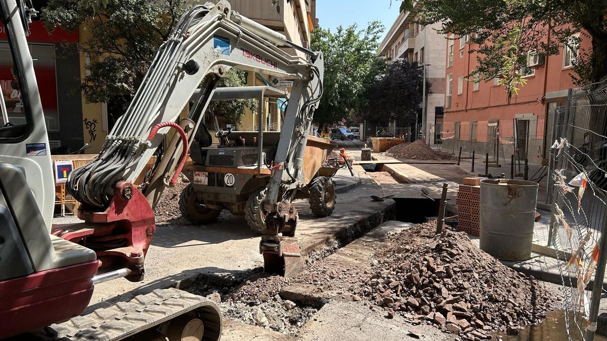Obras en la calle Maluquer.