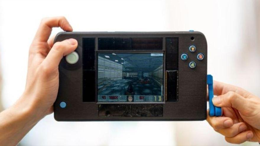 Científicos holandeses crean una consola de videojuegos que se carga mientras se juega
