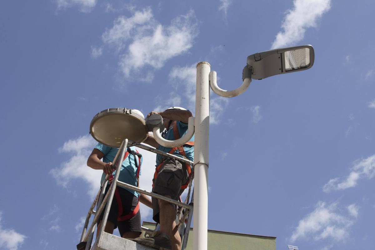 Xàtiva, CTR Instalación de iluminaria led en l'Avinguda de la Ribera