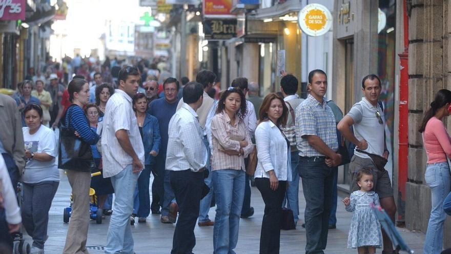 Más de 7.300 migrantes acogidos a la regularización extraordinaria ya trabajan de manera legal en Galicia