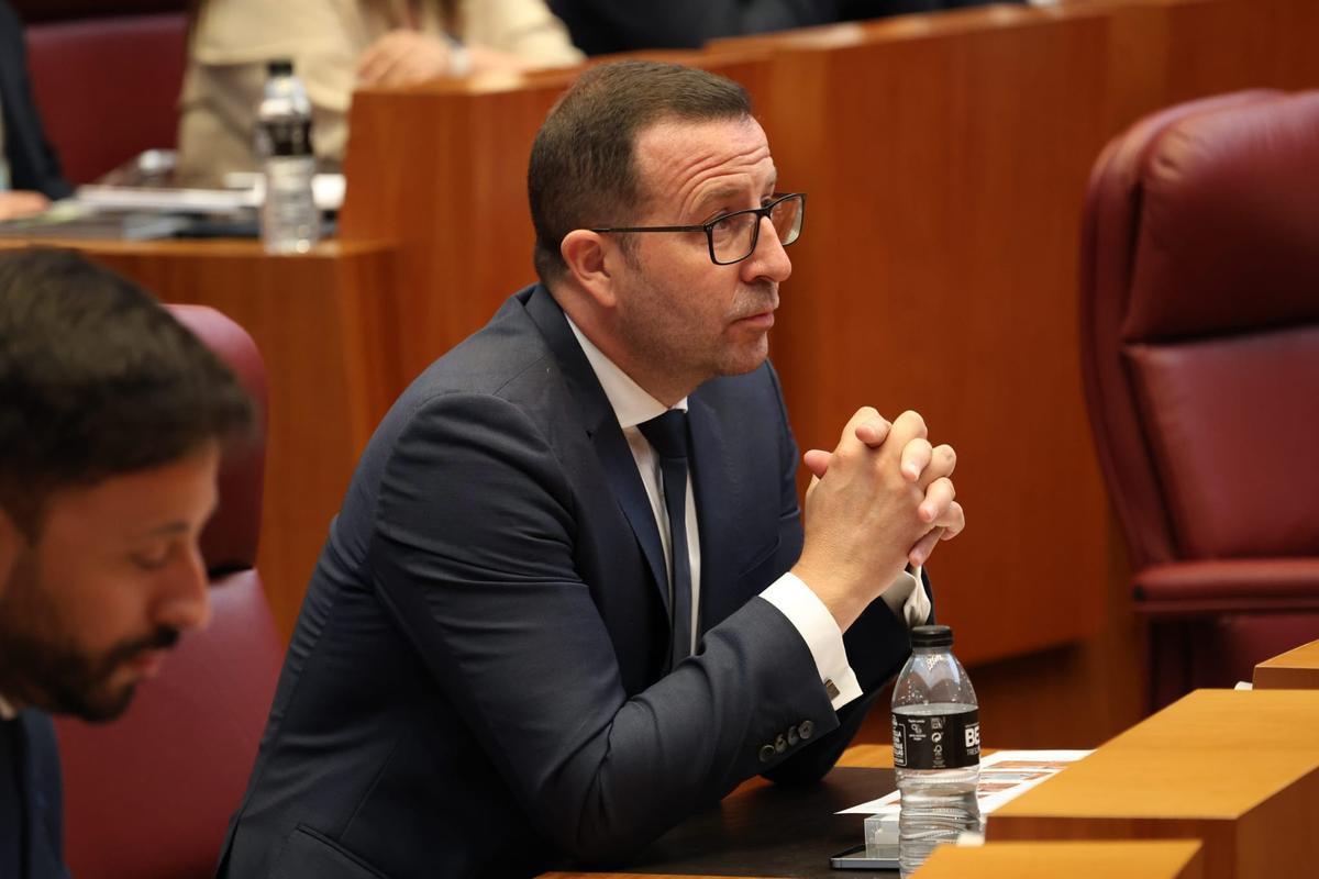 El procurador socialista Iñaki Gómez.