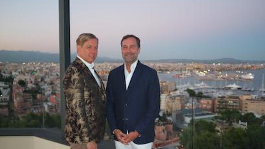 Michael Smith und James Costos in Palma de Mallorca.