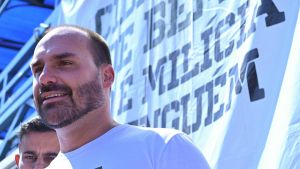 Eduardo Bolsonaro compara a la Justicia brasileña con la de Venezuela y Cuba