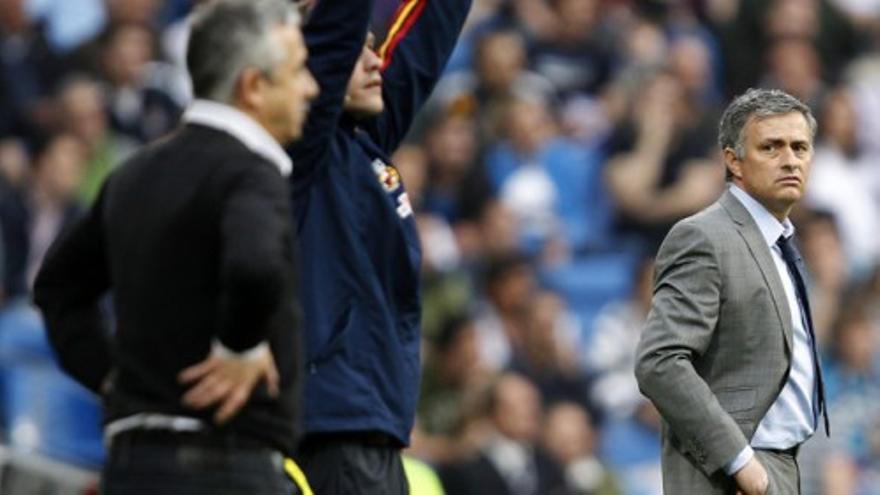 Mourinho: "La Liga es prácticamente imposible"