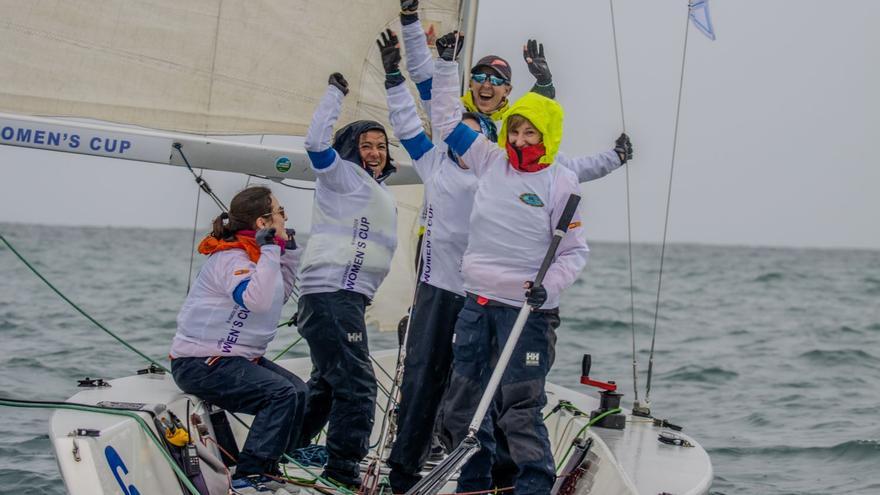 El equipo del RCN de Calpe se proclama campeón de la Greenwich Women’s Cup