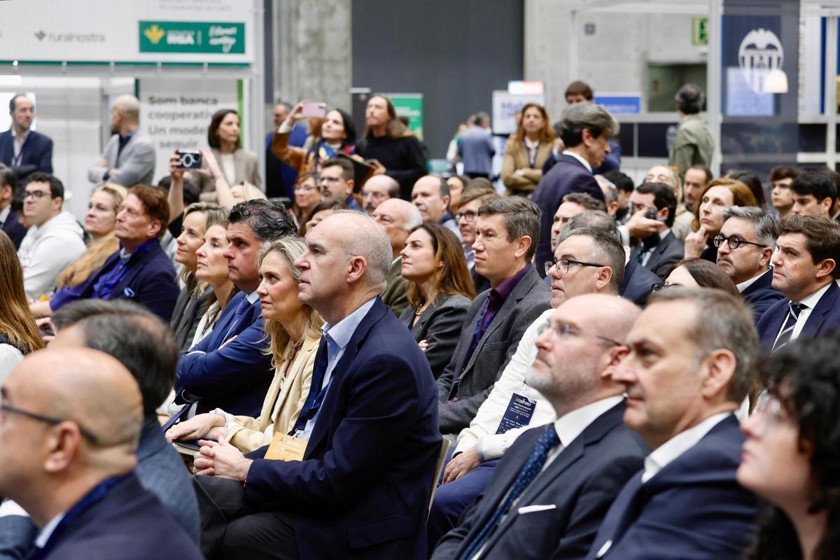 Todas las fotos de Forinvest, en Feria Valencia, con José María Aznar