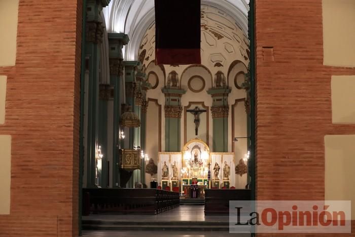 Viernes de dolores: Aplausos y salves a la patrona en Cartagena durante el confinamiento