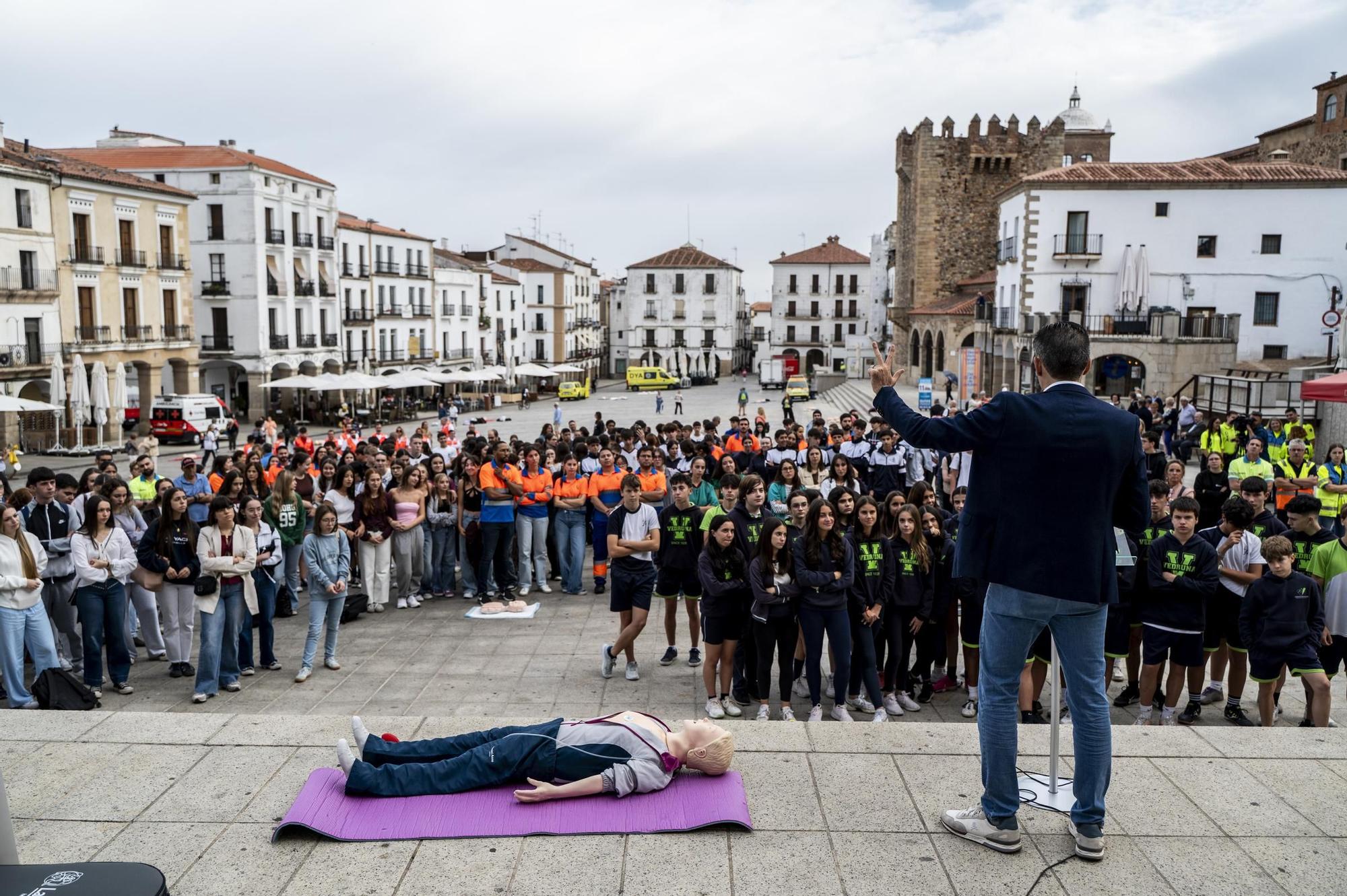 Galería | Día Mundial de la Parada Cardíaca en Cáceres