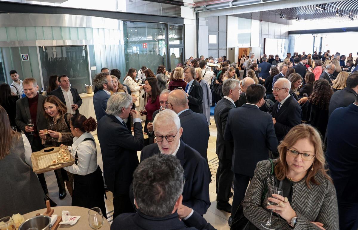 La EUIPO recibe el año en Alicante con su tradicional cóctel
